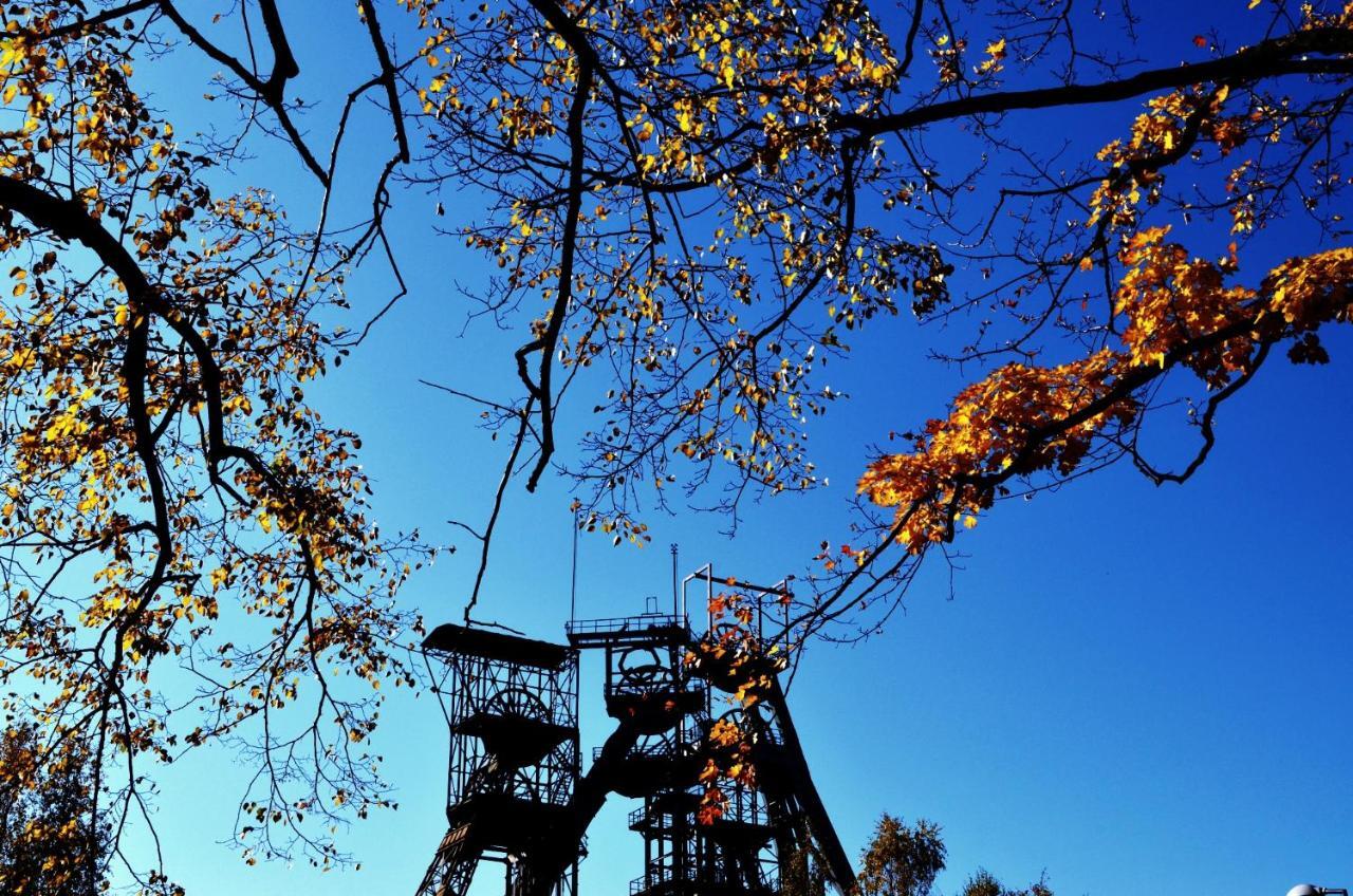 Art Mieszkanie Blisko Dworca Pkp Walbrzych Miasto Exterior foto